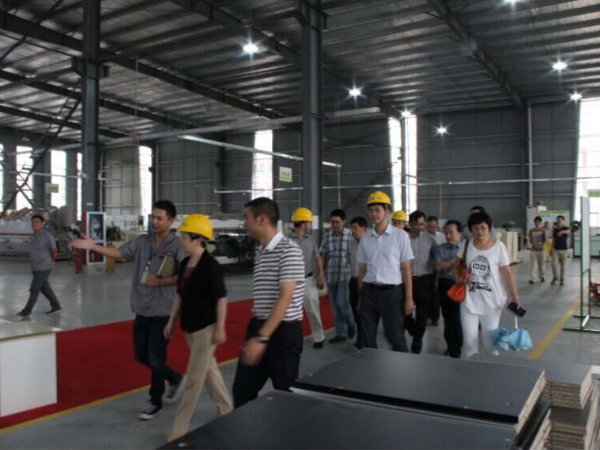 南京附近辦公家具廠家哪家好，南京優(yōu)質(zhì)辦公家具廠家
